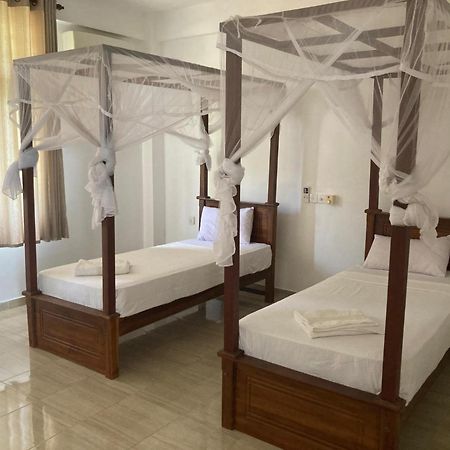 Savenrose Beach Villa Matara Exterior foto